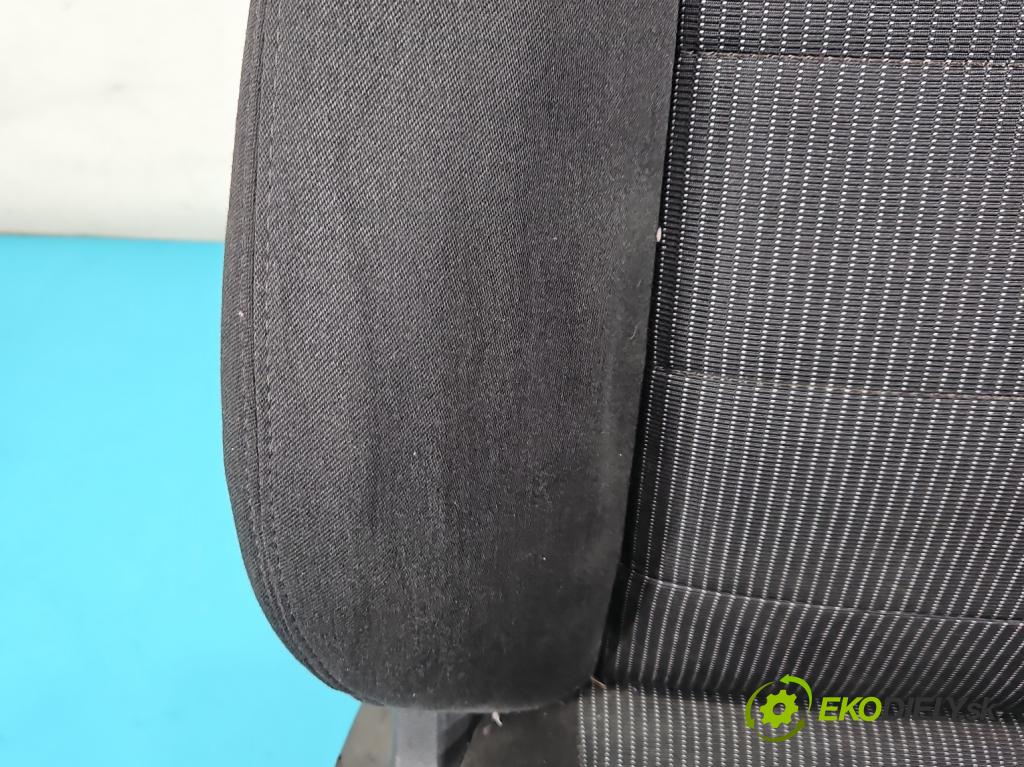 Ford Mondeo Mk4 2007-2014 2.0 tdci 140 HP automatic 103 kW 1997 cm3 5- Sedačka pravý  (Sedačka, sedadlo)