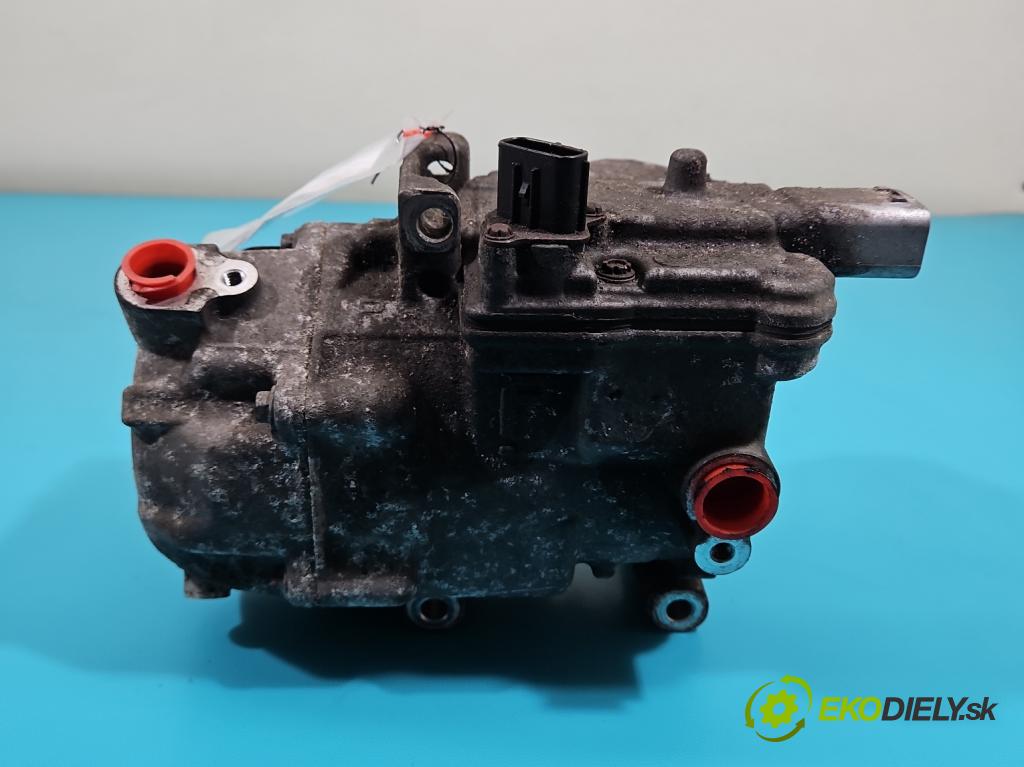 Toyota Auris I 2006-2013 1.8 16V 99 HP automatic 73 kW 1798 cm3 5- Kompresor: klimatizácie 042200-0421 (Kompresor klimatizácie)