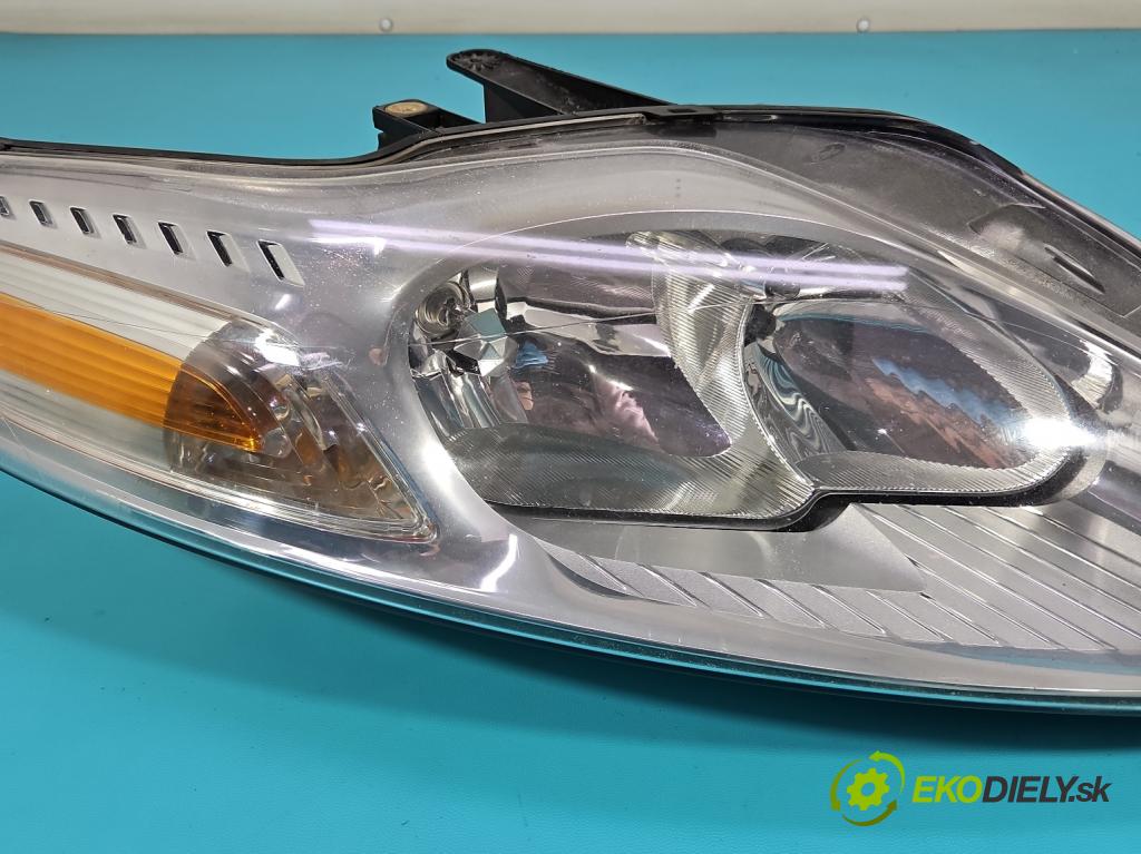 Ford Mondeo Mk4 2007-2014 2.0 tdci 140 HP automatic 103 kW 1997 cm3 5- Reflektor: pravý 7S71-13W029-AH (Pravé)