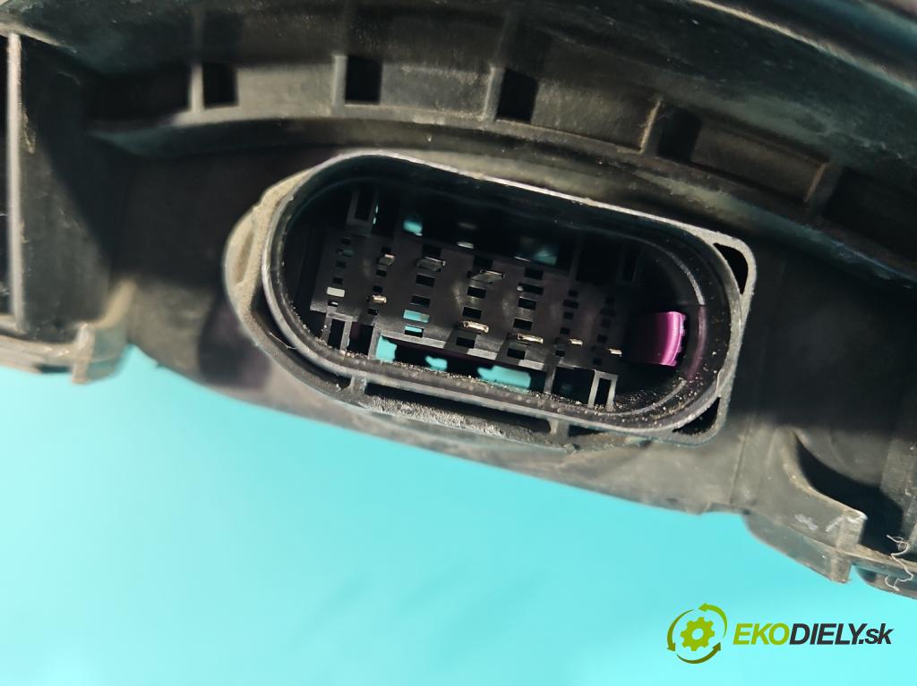 Ford Mondeo Mk4 2007-2014 2.0 tdci 140 HP automatic 103 kW 1997 cm3 5- Reflektor: pravý 7S71-13W029-AH (Pravé)