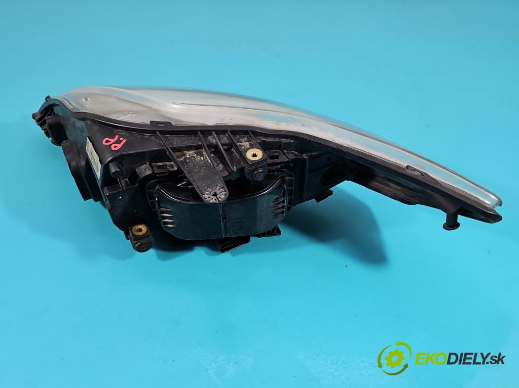 Ford Mondeo Mk4 2007-2014 2.0 tdci 140 HP automatic 103 kW 1997 cm3 5- Reflektor: pravý 7S71-13W029-AH (Pravé)