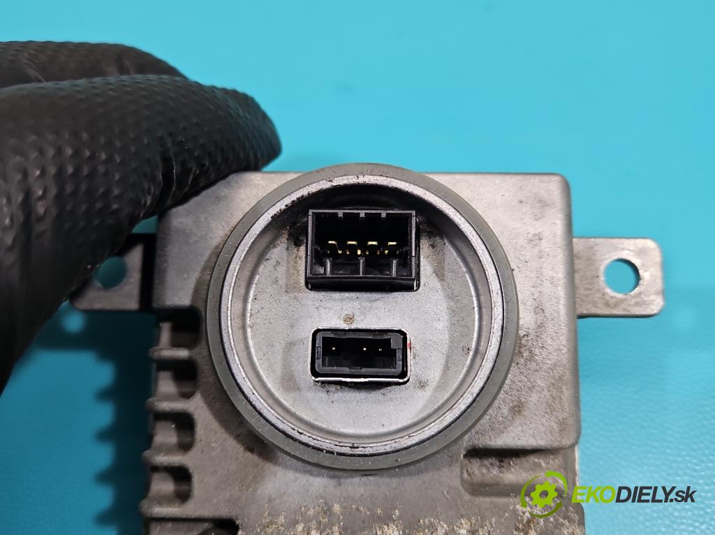 Audi A5 8T 2007-2016 2.0 TFSI 211KM automatic 155 kW 1984 cm3 2- střídač: xenon 8K0941597C (Riadiaca jednotka xenónu)