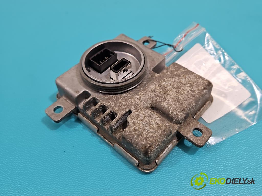 Audi A5 8T 2007-2016 2.0 TFSI 211KM automatic 155 kW 1984 cm3 2- střídač: xenon 8K0941597C (Riadiaca jednotka xenónu)