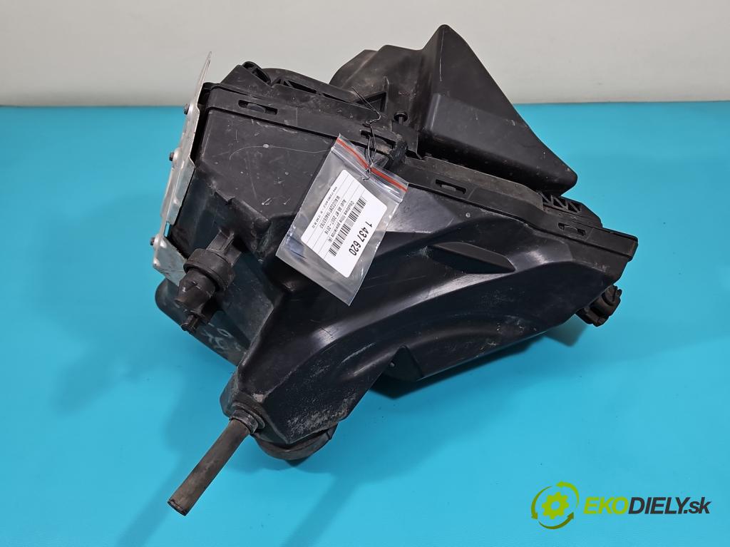 Audi A5 8T 2007-2016 2.0 TFSI 211KM automatic 155 kW 1984 cm3 2- obal filtra vzduchu 8R0133837S (Obal filtra vzduchu)