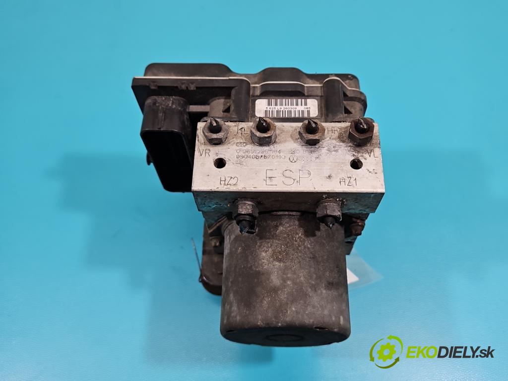 Audi A5 8T 2007-2016 2.0 TFSI 211KM automatic 155 kW 1984 cm3 2- čerpadlo abs 0265236104 (Pumpa ABS)