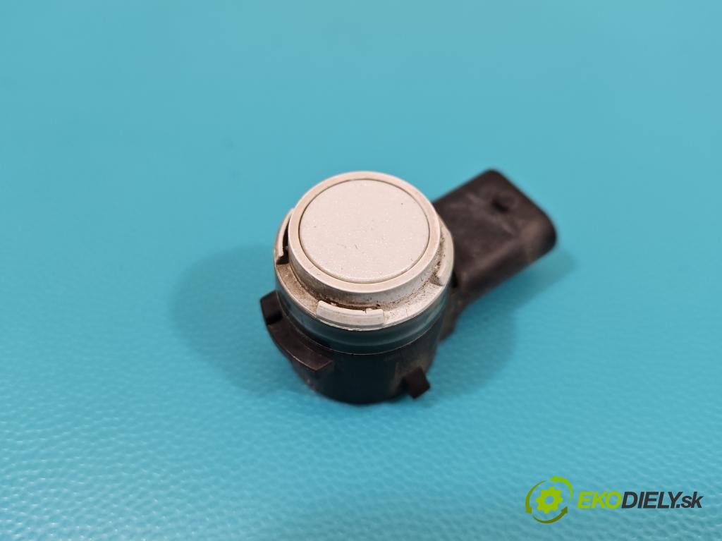 Tesla Model 3 2017- 0.0b: automatic 377 kW  4- snímač parkovaní: 1127503-11-D