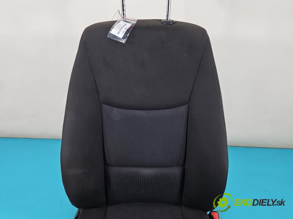 Bmw 3 E90 2005-2013 2.0d 184hp automatic 135 kW 1995 cm3 5- Sedačka pravý  (Sedačka, sedadlo)