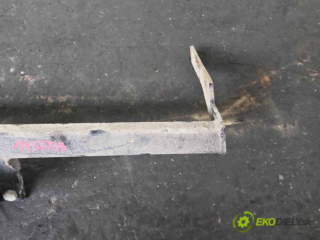 Peugeot 206 1.4 hdi 68 hp manual 50 kW 1398 cm3 5- oko tažné  (Tažná zařízení)