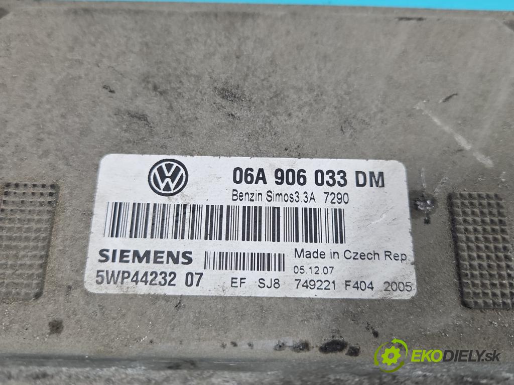 Skoda Octavia I 1996-2010 1.6 SR 102 HP manual 75 kW 1595 cm3 5- riadiaca jednotka motora 06A906033DM