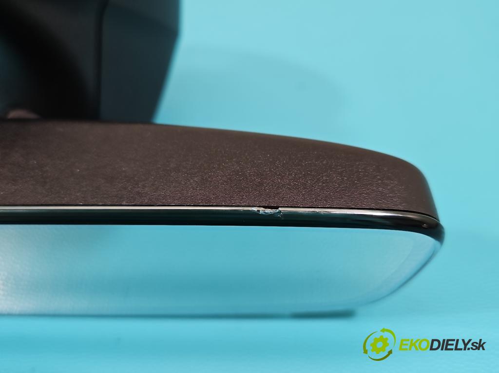 Skoda Superb III 2015-2024 1.8 TSI 179KM automatic 132 kW 1798 cm3 5- zpětné zrcátko vnitřní 3G0857511AD (Světla vnitřní)