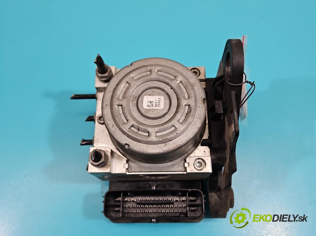 Skoda Superb III 2015-2024 1.8 TSI 179KM automatic 132 kW 1798 cm3 5- čerpadlo abs 5Q0614517BJ (Pumpa ABS)