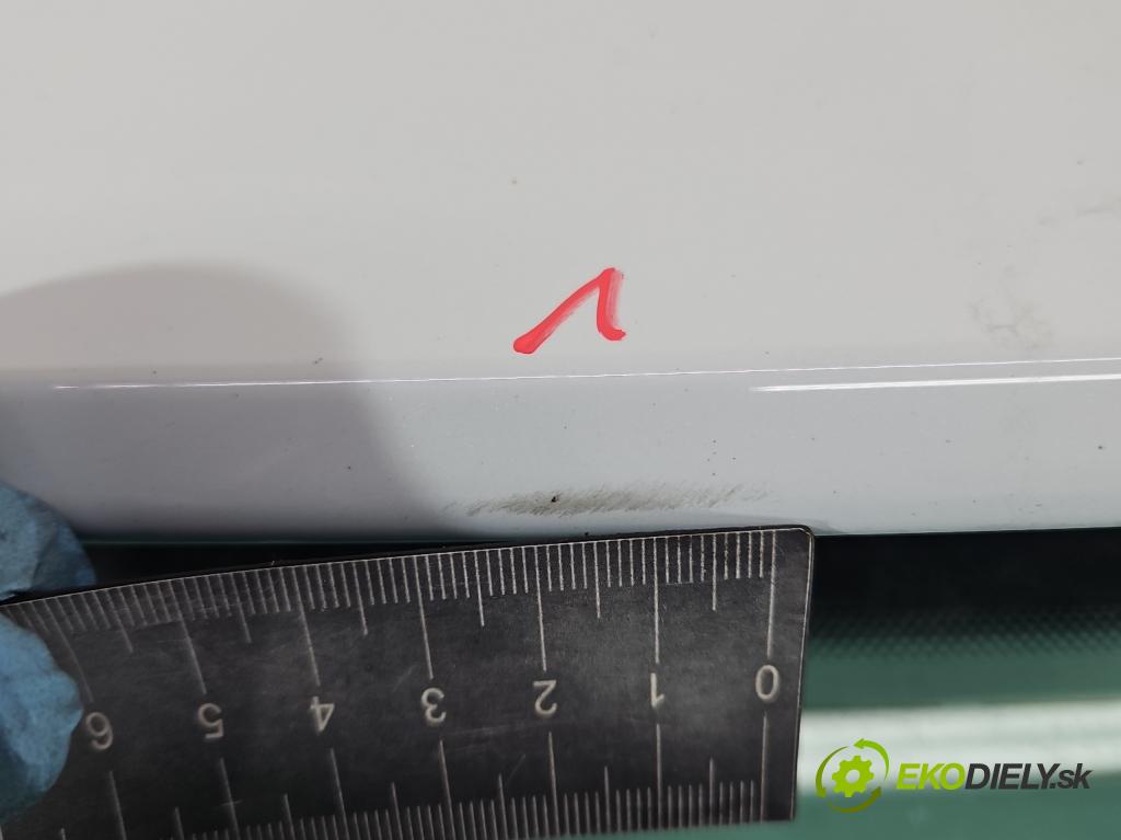 Skoda Superb III 2015-2024 1.8 TSI 179KM automatic 132 kW 1798 cm3 5- zadní kufrové dveře  (Zadní kapoty)