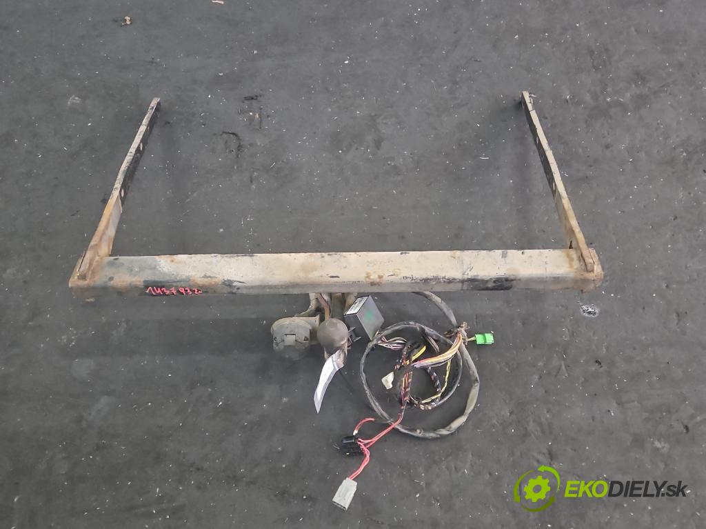 Ford Mondeo Mk4 2007-2014 2.0 tdci 140 hp automatic 103 kW 1997 cm3 5- oko tažné  (Tažná zařízení)