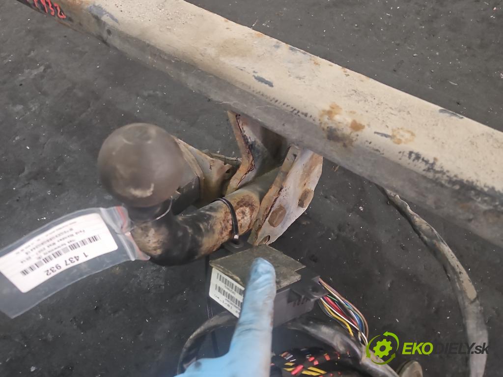 Ford Mondeo Mk4 2007-2014 2.0 tdci 140 hp automatic 103 kW 1997 cm3 5- oko tažné  (Tažná zařízení)