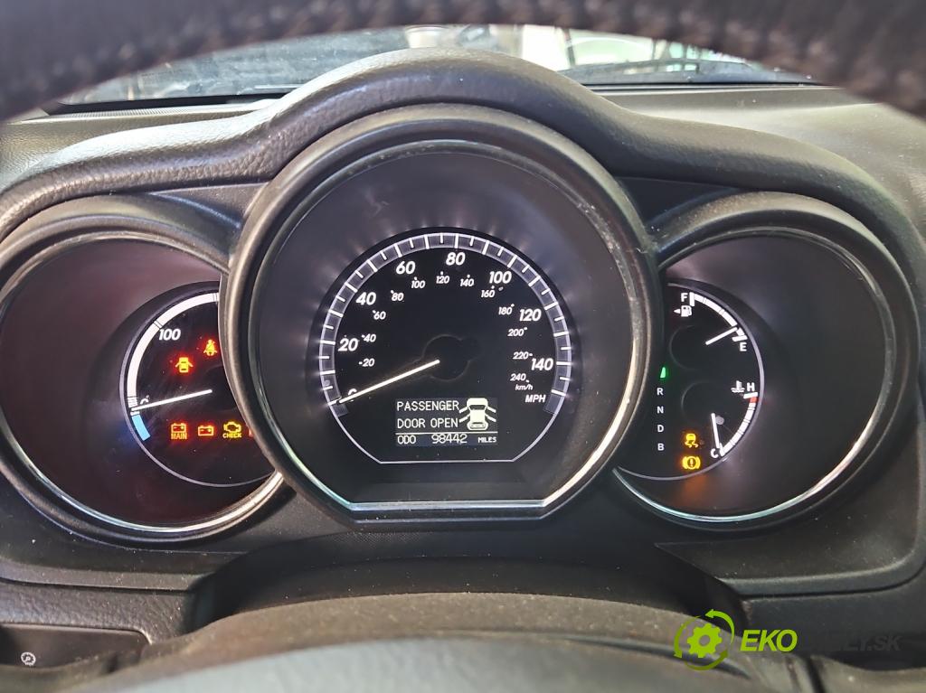 Lexus RX II 2003-2008 3.3 V6 211KM automatic 155 kW 3311 cm3 5- prístrojovka/ budíky 83800-48490 (Prístrojová doska, displej)