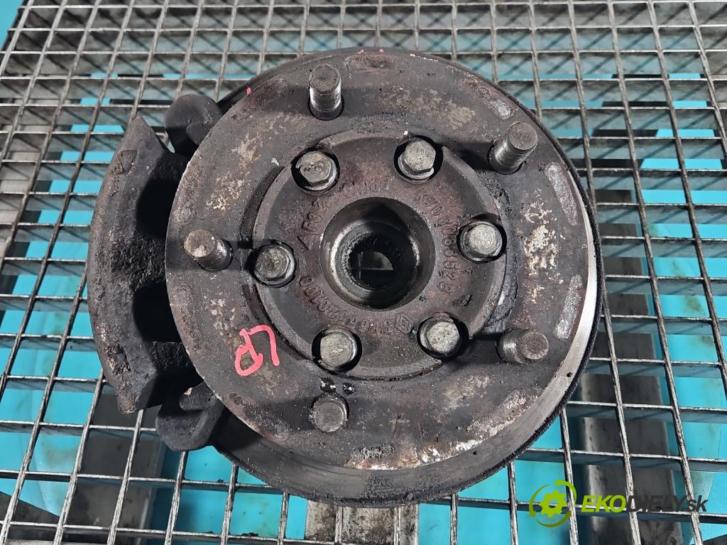 Renault Master II 1998-2010 2.8 TD 114 HP manual 84 kW 2799 cm3 5- náboj ľavé  (Náboj)