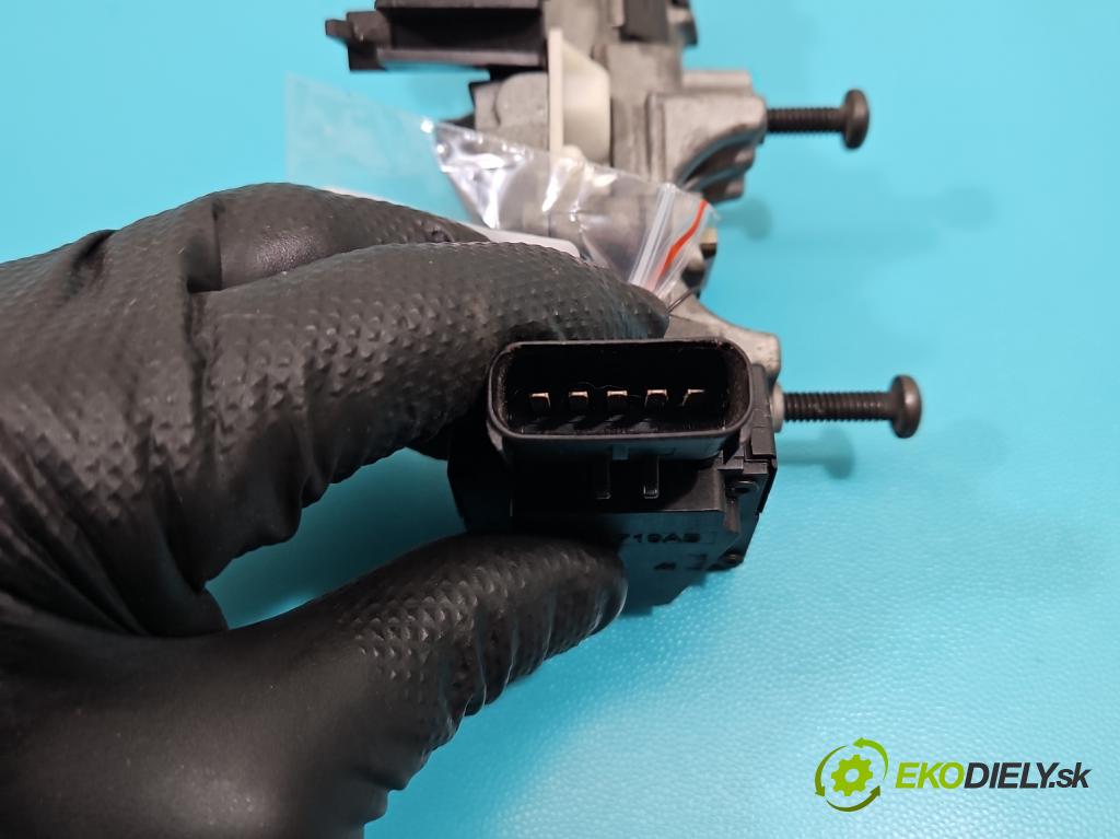 Chrysler Voyager IV 2000-2007 3.3 V6 177 HP automatic 130 kW 3301 cm3 5- Spínačka  (Spínacia skrinka)