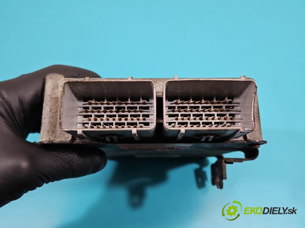 Chrysler Voyager IV 2000-2007 3.3 V6 177 HP automatic 130 kW 3301 cm3 5- riadiaca jednotka motora 04745860