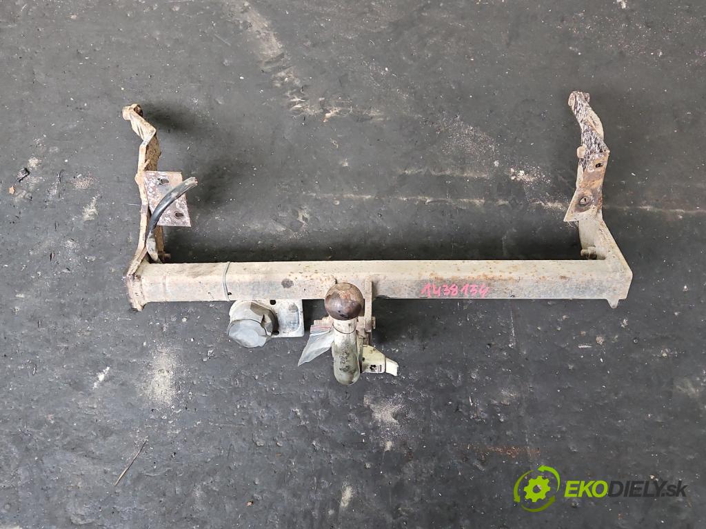 Renault Scenic I 1996-2003 1.6 16V 107 HP manual 79 kW 1598 cm3 5- oko tažné  (Tažná zařízení)