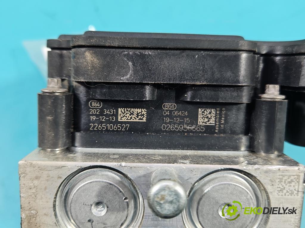 Tesla Model 3 2017- 0.0b: automatic 377 kW  4- čerpadlo abs 1103541-00-A (Pumpa ABS)