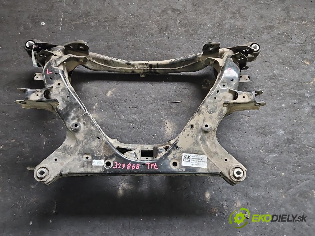 Tesla Model 3 2017- 0.0b: automatic 377 kW  4- zadní výztuha 1103557-00-A (Výztuhy zadní)