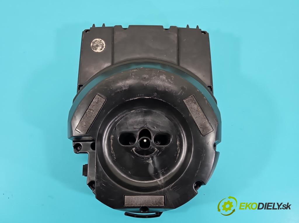 Mercedes B W245 2005-2011 2.0 cdi 140 HP manual 103 kW 1991 cm3 5- Subwoofer:  (Audio zariadenie)