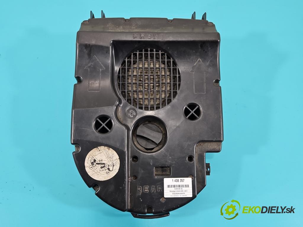 Mercedes B W245 2005-2011 2.0 cdi 140 HP manual 103 kW 1991 cm3 5- Subwoofer:  (Audio zariadenie)