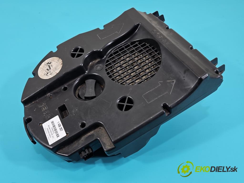 Mercedes B W245 2005-2011 2.0 cdi 140 HP manual 103 kW 1991 cm3 5- Subwoofer:  (Audio zariadenie)