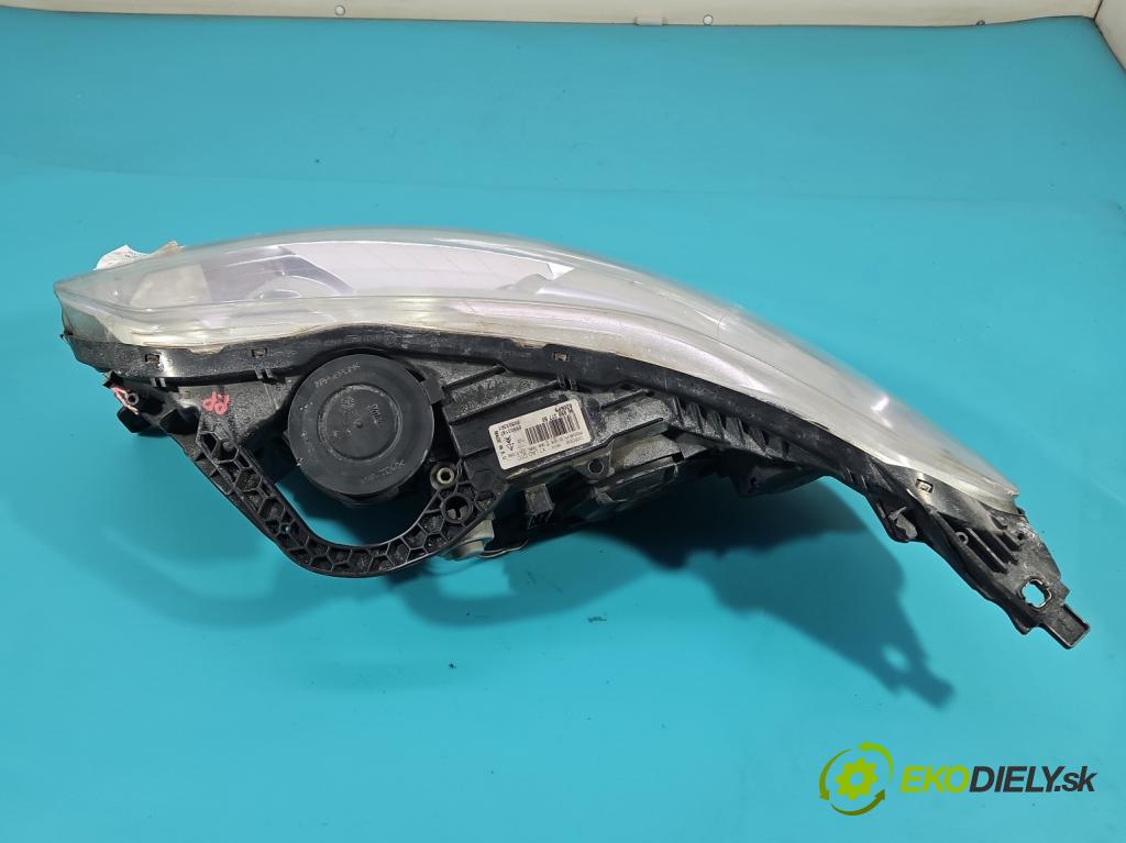 Citroen C5 II 2008-2017 2.0 hdi 136 HP automatic 100 kW 1997 cm3 5- Reflektor: pravý 9689037780 (Svetlo predné pravé)