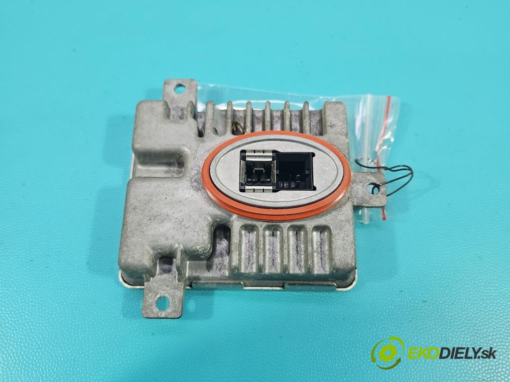 Bmw 3 E90 2005-2013 2.0d 184hp automatic 135 kW 1995 cm3 5- střídač: xenon 7237647 (Riadiaca jednotka xenónu)