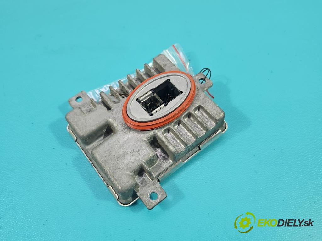 Bmw 3 E90 2005-2013 2.0d 184hp automatic 135 kW 1995 cm3 5- střídač: xenon 7237647 (Riadiaca jednotka xenónu)