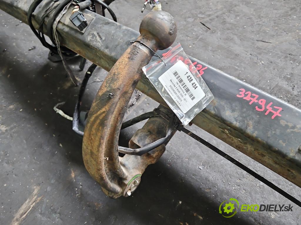 Mercedes B W245 2005-2011 2.0 cdi 140 hp manual 103 kW 1991 cm3 5- oko tažné A1693100137 (Tažná zařízení)