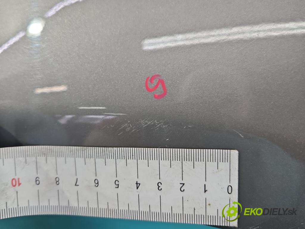 Toyota Corolla Verso II 2004-2009 2.0 D4D 116 HP manual 85 kW 1995 cm3 5- blatník predné ľavý  (Predné ľavé)