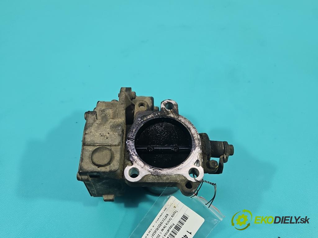 Toyota Corolla Verso II 2004-2009 2.0 D4D 116 HP manual 85 kW 1995 cm3 5- klapka  (Škrtiaca klapka)
