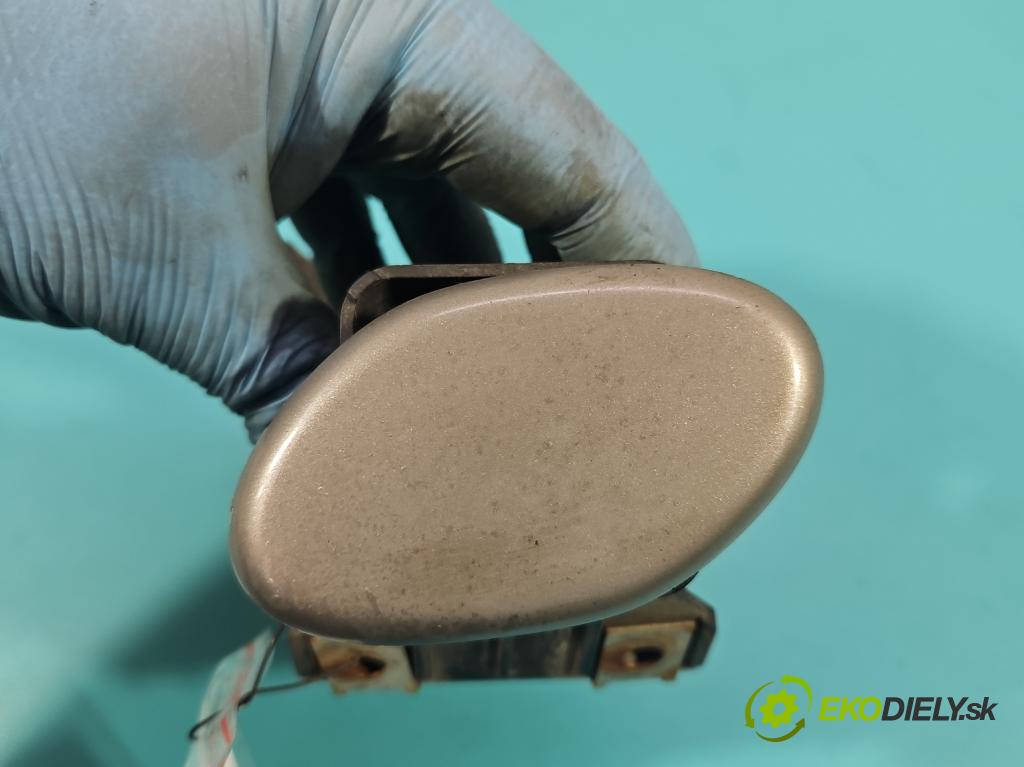 Toyota Corolla Verso II 2004-2009 2.0 D4D 116 HP manual 85 kW 1995 cm3 5- ostrekovač reflektor: ľavý  (Motorček ostrekovačov)