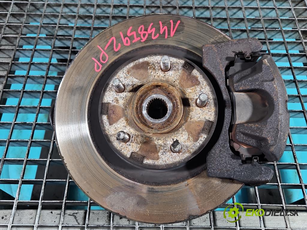 Mitsubishi ASX 2010-2021 1.6 16v 117 HP manual 86 kW 1590 cm3 5- náboj pravé  (Náboj)