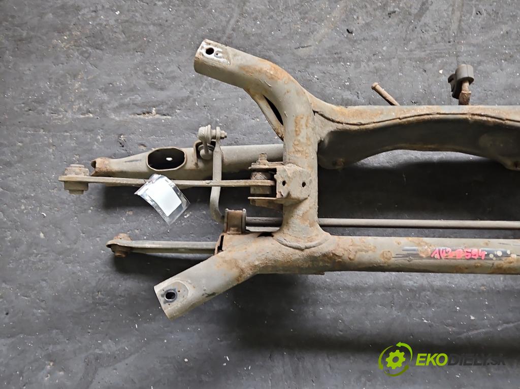 Mitsubishi ASX 2010-2021 1.6 16v 117 hp manual 86 kW 1590 cm3 5- zadní výztuha  (Výztuhy zadní)