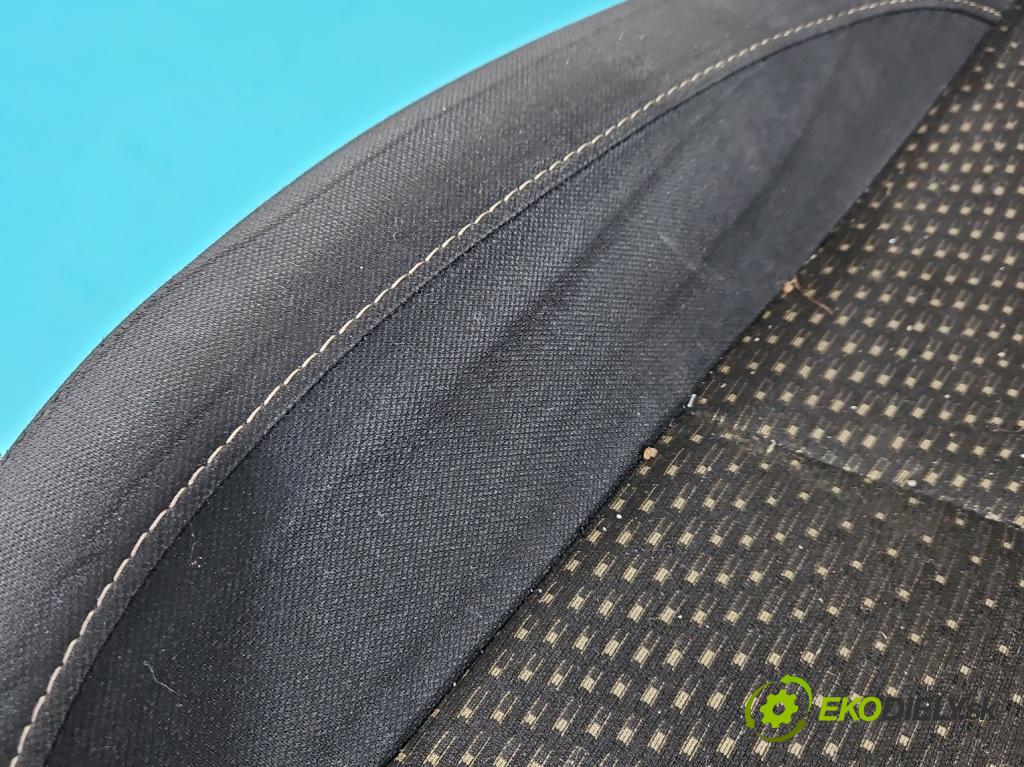 Mitsubishi ASX 2010-2021 1.6 16v 117 HP manual 86 kW 1590 cm3 5- Sedačka pravý  (Sedačka, sedadlo)