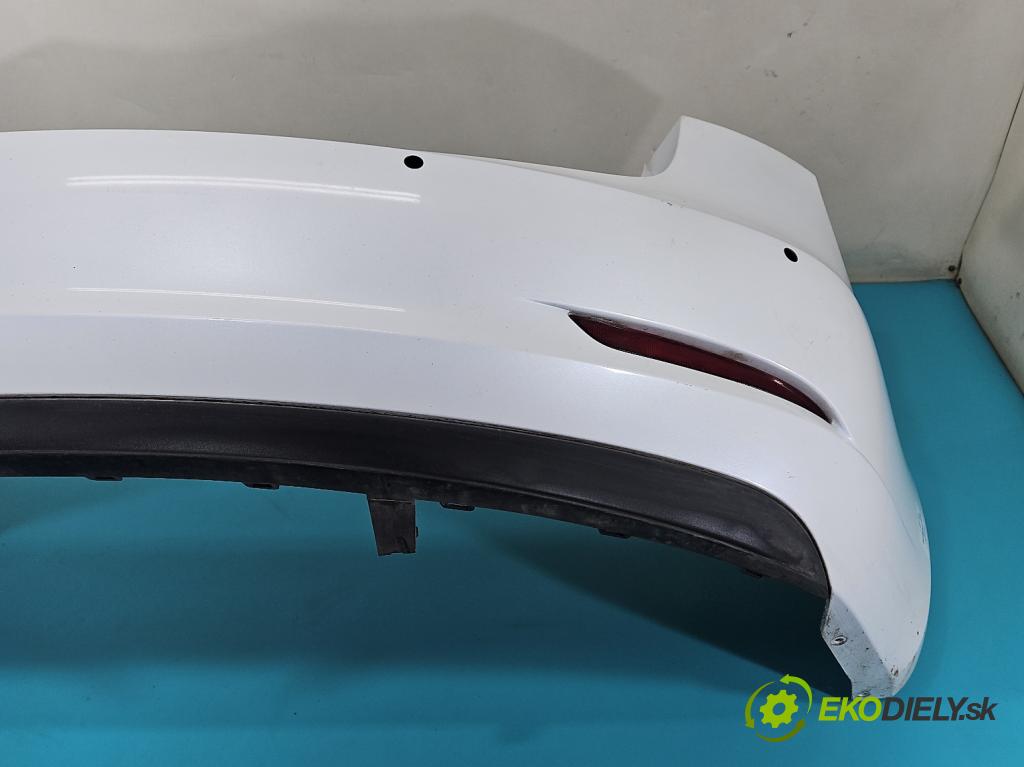 Tesla Model 3 2017- 0.0b: automatic 377 kW  4- nárazník zadní  (Klika dveří ostatní)