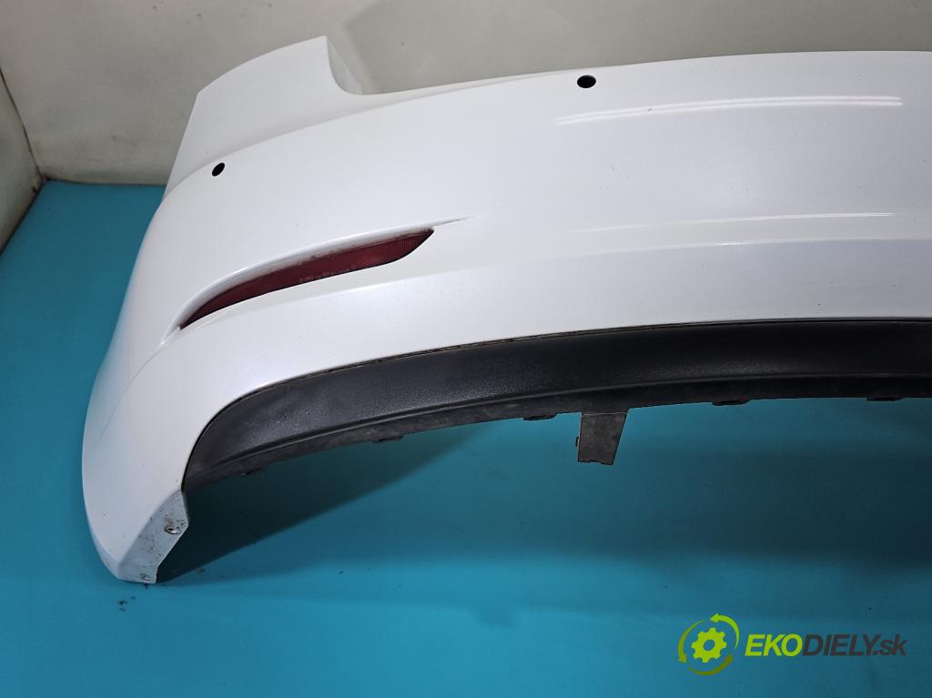 Tesla Model 3 2017- 0.0b: automatic 377 kW  4- nárazník zadní  (Klika dveří ostatní)