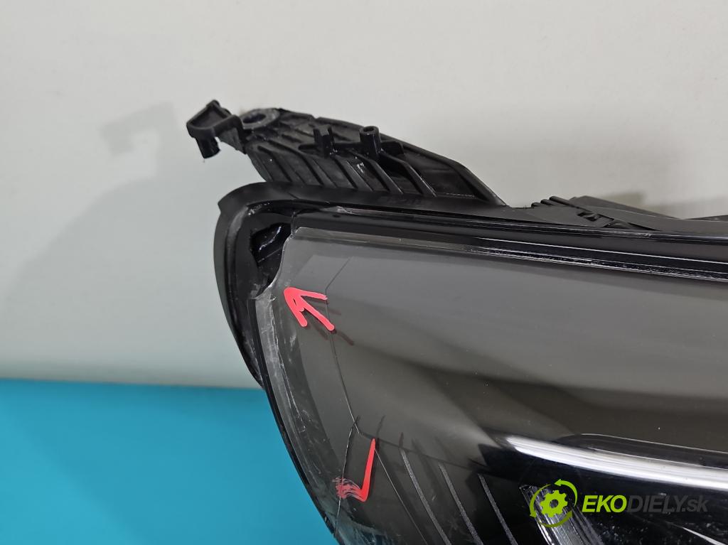 Renault Megane IV 2016-2024 1.5 dci 116 HP automatic 85 kW 1461 cm3 4- Reflektor: pravý 260104596R (Svetlo predné pravé)