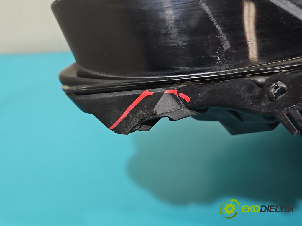 Renault Megane IV 2016-2024 1.5 dci 116 HP automatic 85 kW 1461 cm3 4- Reflektor: pravý 260104596R (Svetlo predné pravé)