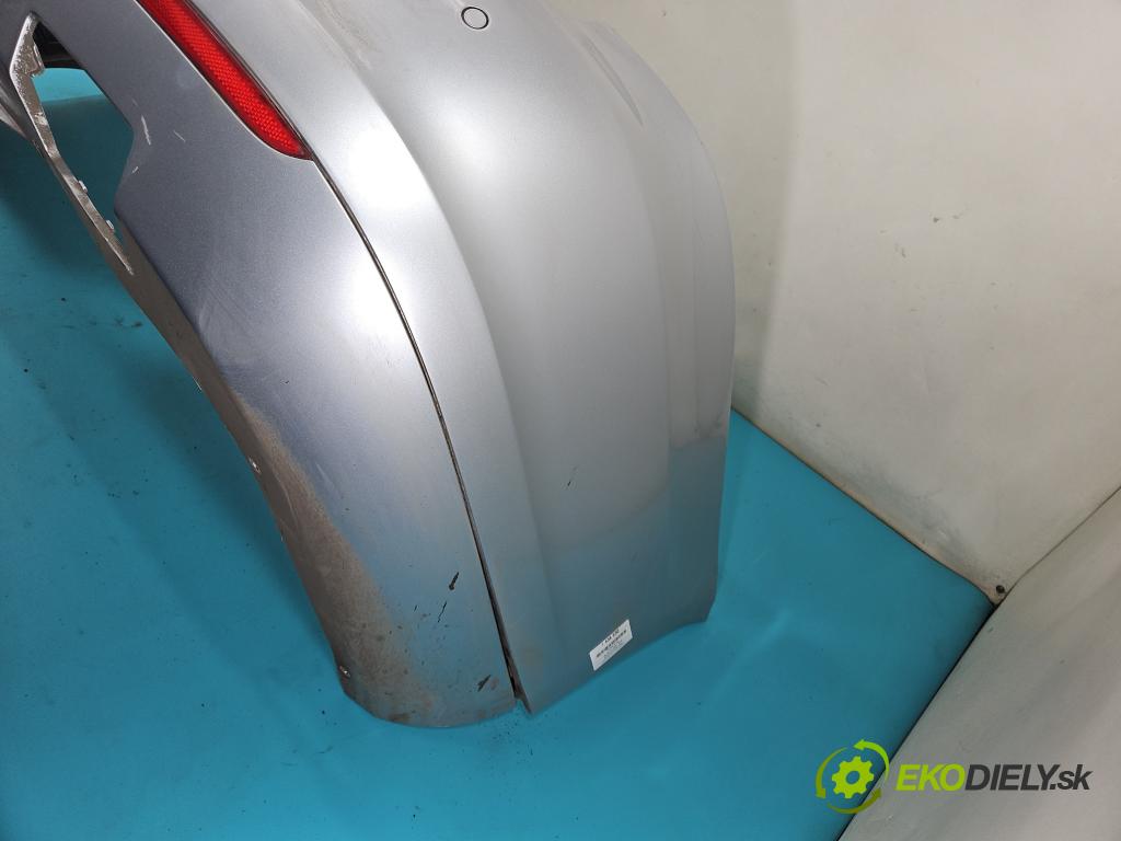 Vw Golf VI 2008-2013 1.6 tdi 105 hp manual 77 kW 1598 cm3 5- nárazník zadní (Klika dveří ostatní)