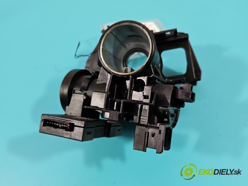 Opel Combo C 2001-2011 1.4 16V 90 HP manual 66 kW 1364 cm3 5- Spínačka 90589313 (Spínacia skrinka)