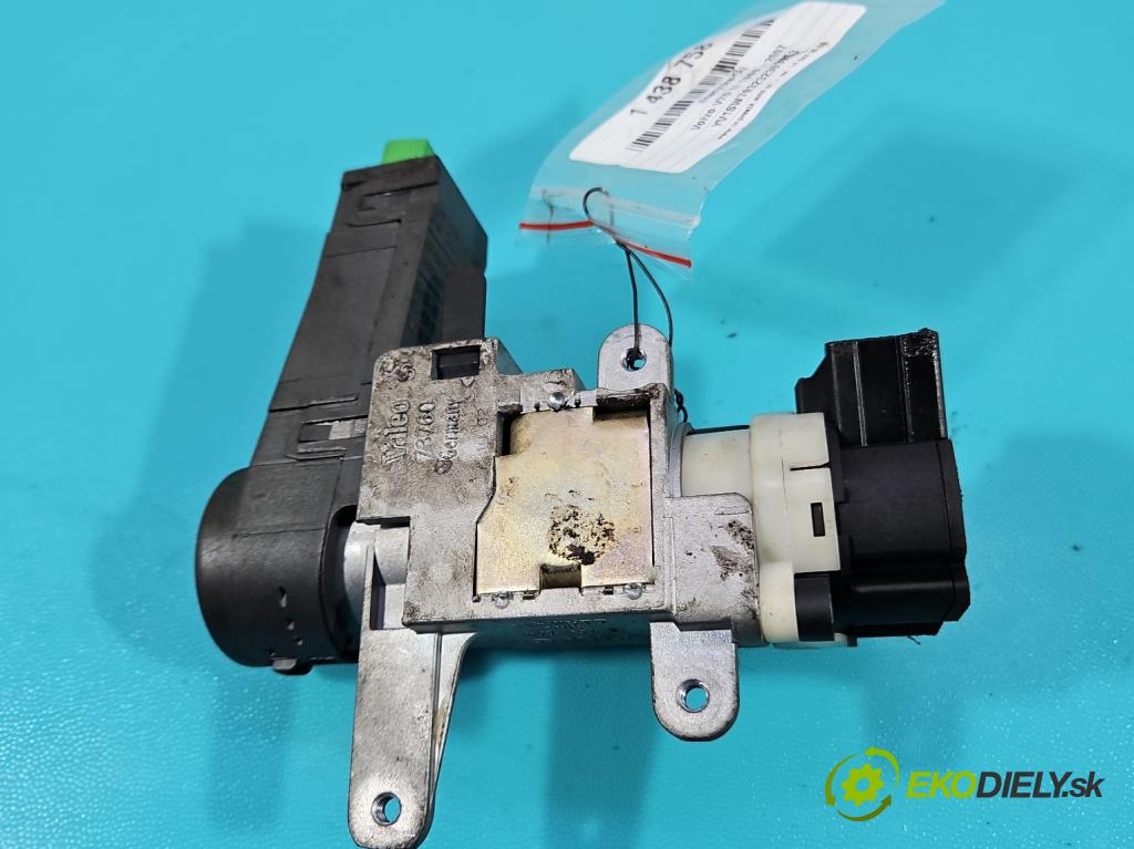 Volvo V70 II 1999-2007 2.4 D5 163 HP manual 120 kW 2401 cm3 5- Spínačka 8673073 (Spínacia skrinka)