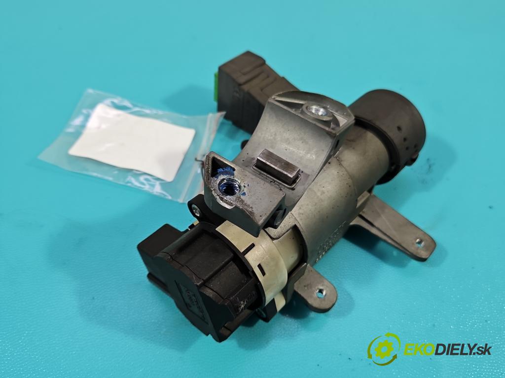 Volvo V70 II 1999-2007 2.4 D5 163 HP manual 120 kW 2401 cm3 5- Spínačka 8673073 (Spínacia skrinka)