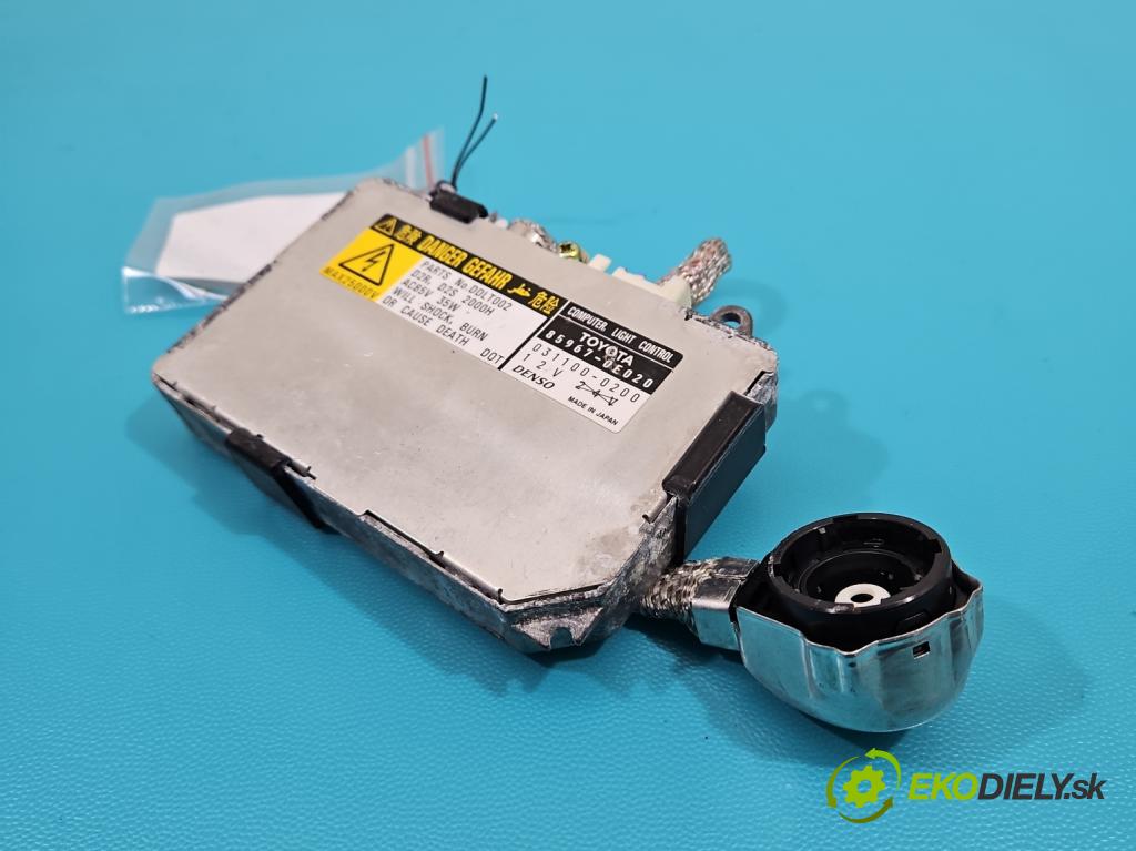 Lexus RX II 2003-2008 3.3 V6 211KM automatic 155 kW 3311 cm3 5- střídač: xenon 85967-0E020 (Riadiaca jednotka xenónu)