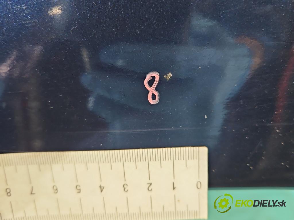 Volvo V70 II 1999-2007 2.4 D5 163 HP manual 120 kW 2401 cm3 5- blatník predné ľavý  (Blatník predný ľavý)