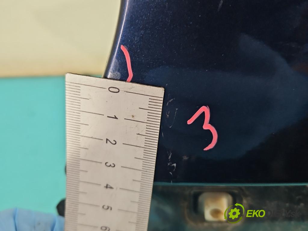 Volvo V70 II 1999-2007 2.4 D5 163 HP manual 120 kW 2401 cm3 5- blatník predné ľavý  (Blatník predný ľavý)