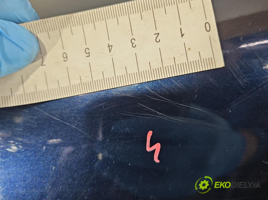 Volvo V70 II 1999-2007 2.4 D5 163 HP manual 120 kW 2401 cm3 5- blatník predné ľavý  (Blatník predný ľavý)